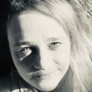 Meet your Posher, Tonya